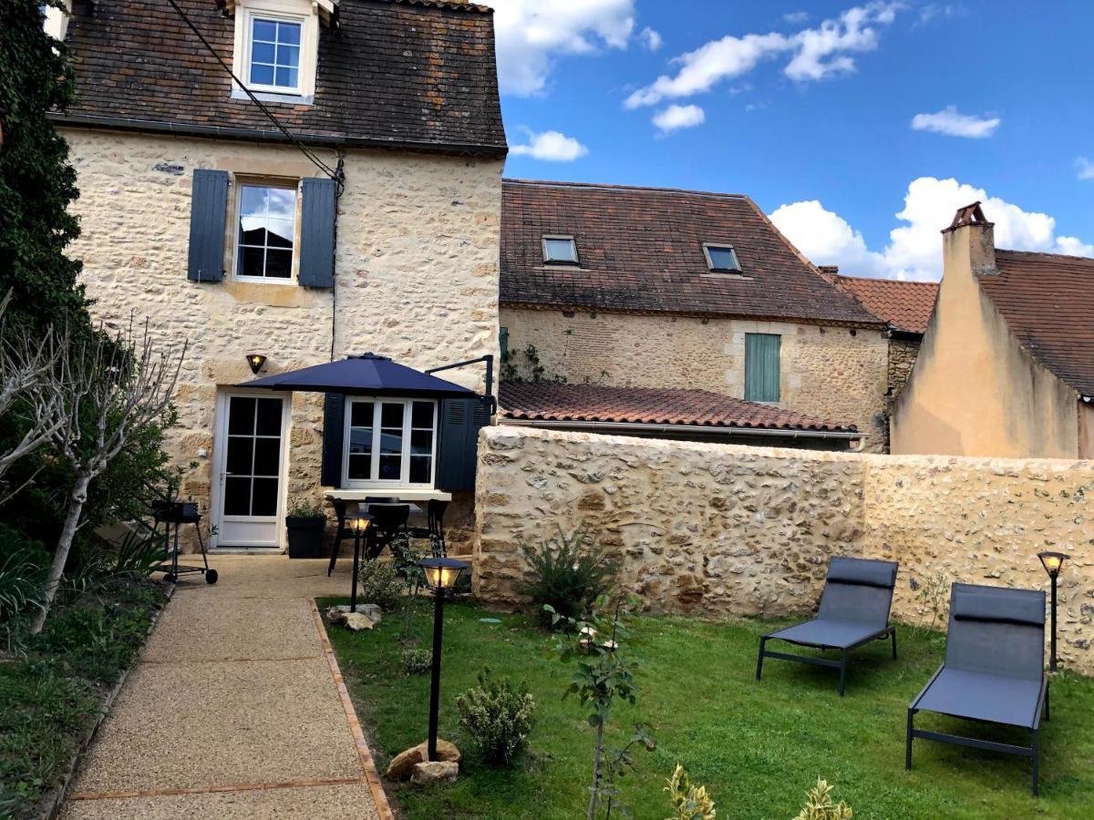 Le Trefle A Quatre Feuilles Hotel Siorac-en-Perigord Bagian luar foto
