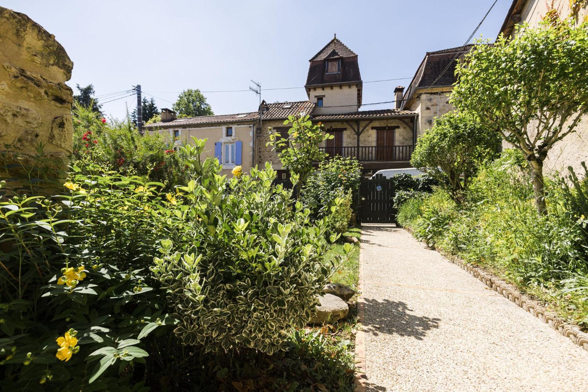 Le Trefle A Quatre Feuilles Hotel Siorac-en-Perigord Bagian luar foto