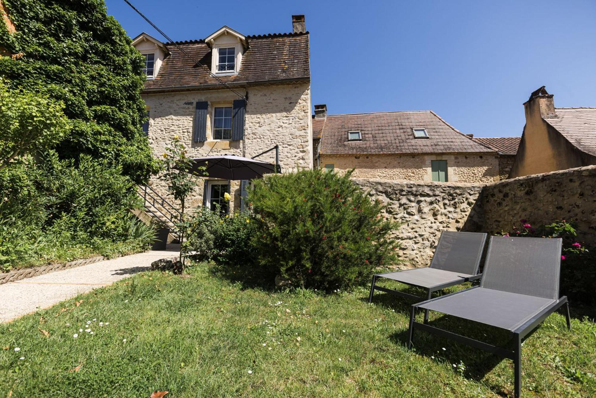 Le Trefle A Quatre Feuilles Hotel Siorac-en-Perigord Bagian luar foto