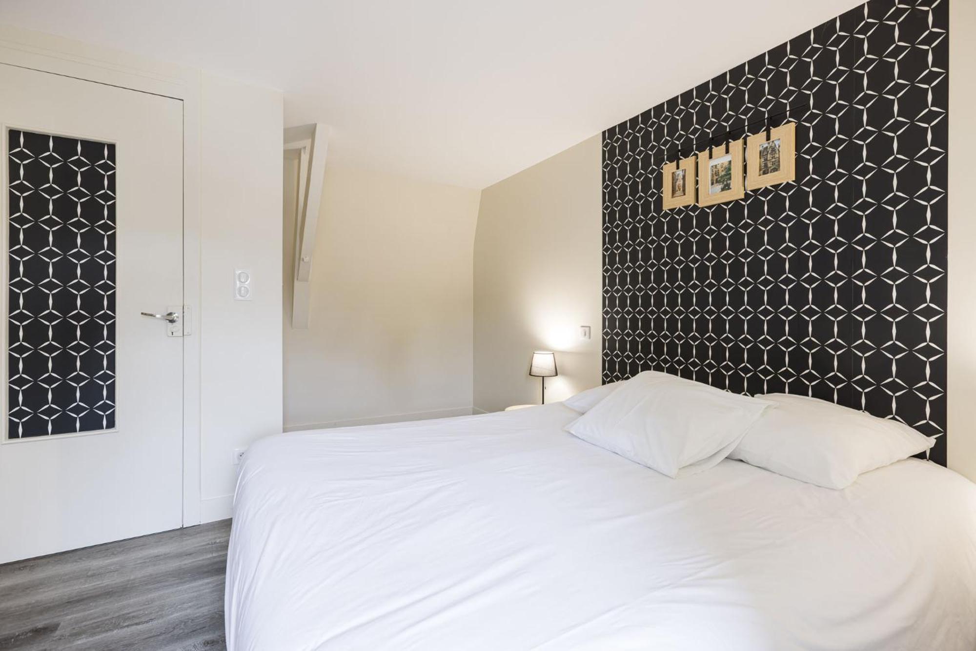 Le Trefle A Quatre Feuilles Hotel Siorac-en-Perigord Bagian luar foto