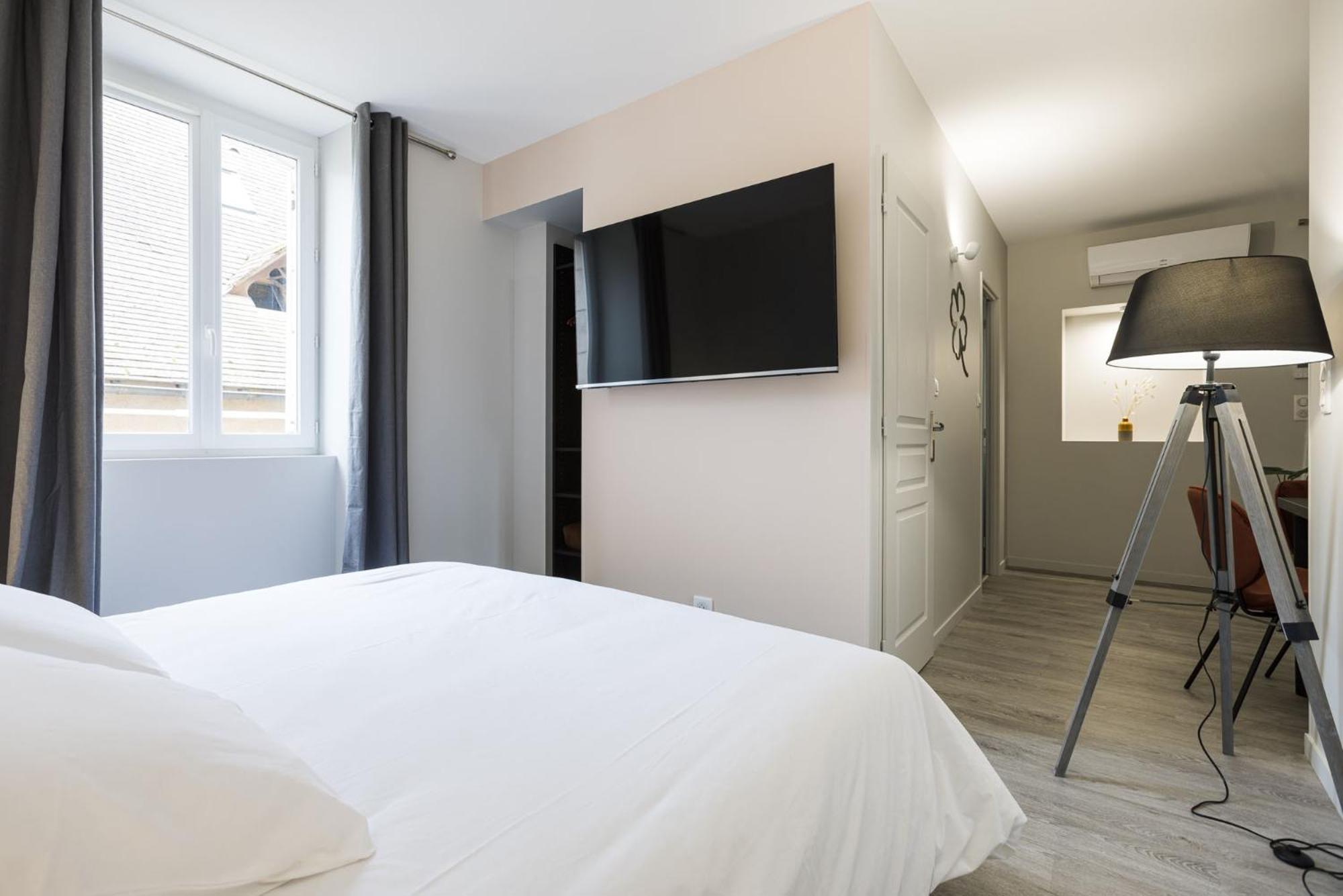 Le Trefle A Quatre Feuilles Hotel Siorac-en-Perigord Bagian luar foto