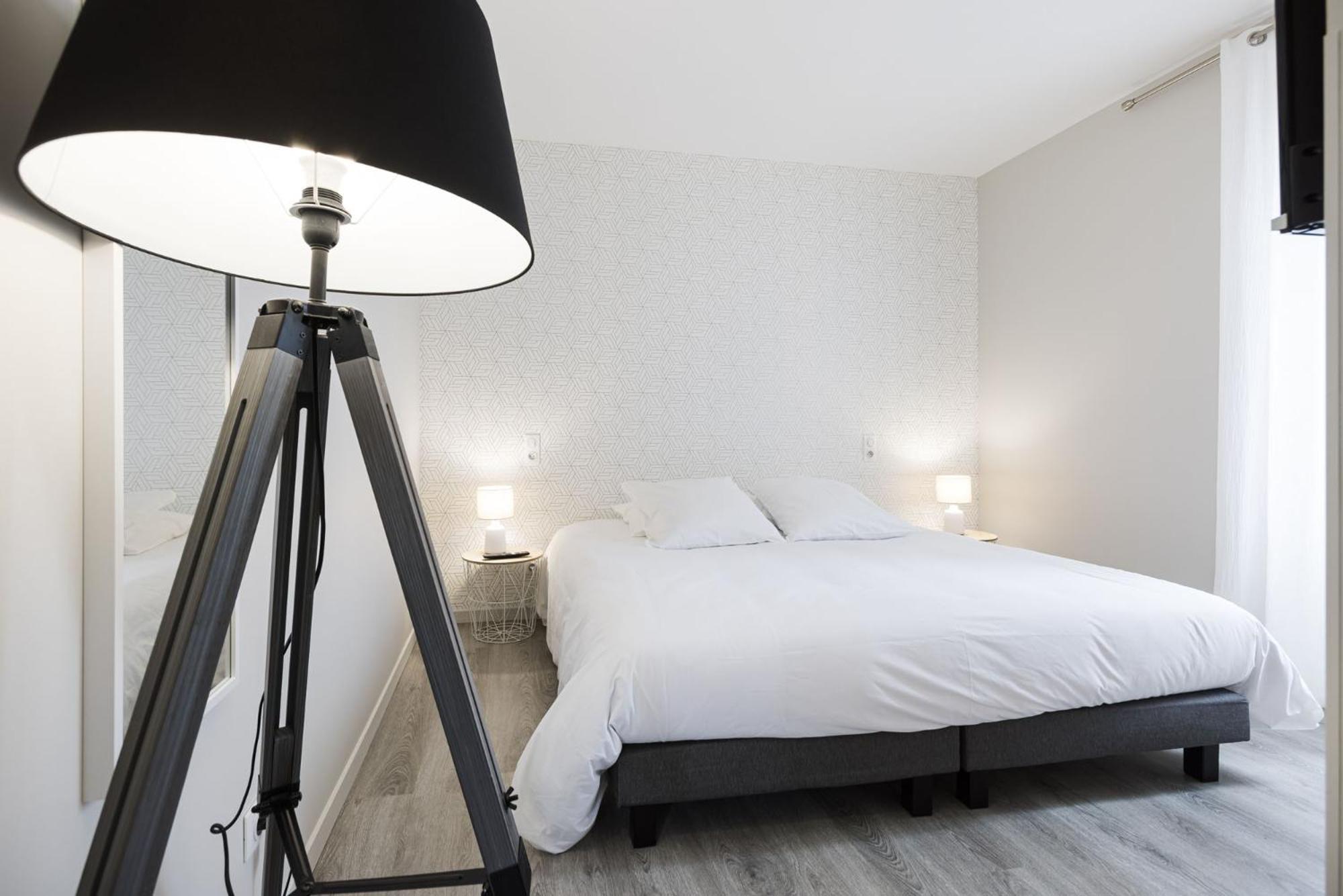 Le Trefle A Quatre Feuilles Hotel Siorac-en-Perigord Bagian luar foto